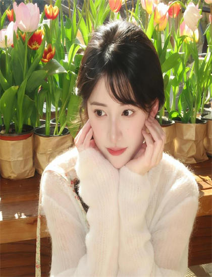 小说_欧美在线无码的_一笑随歌李沁陈哲远免费观看高清